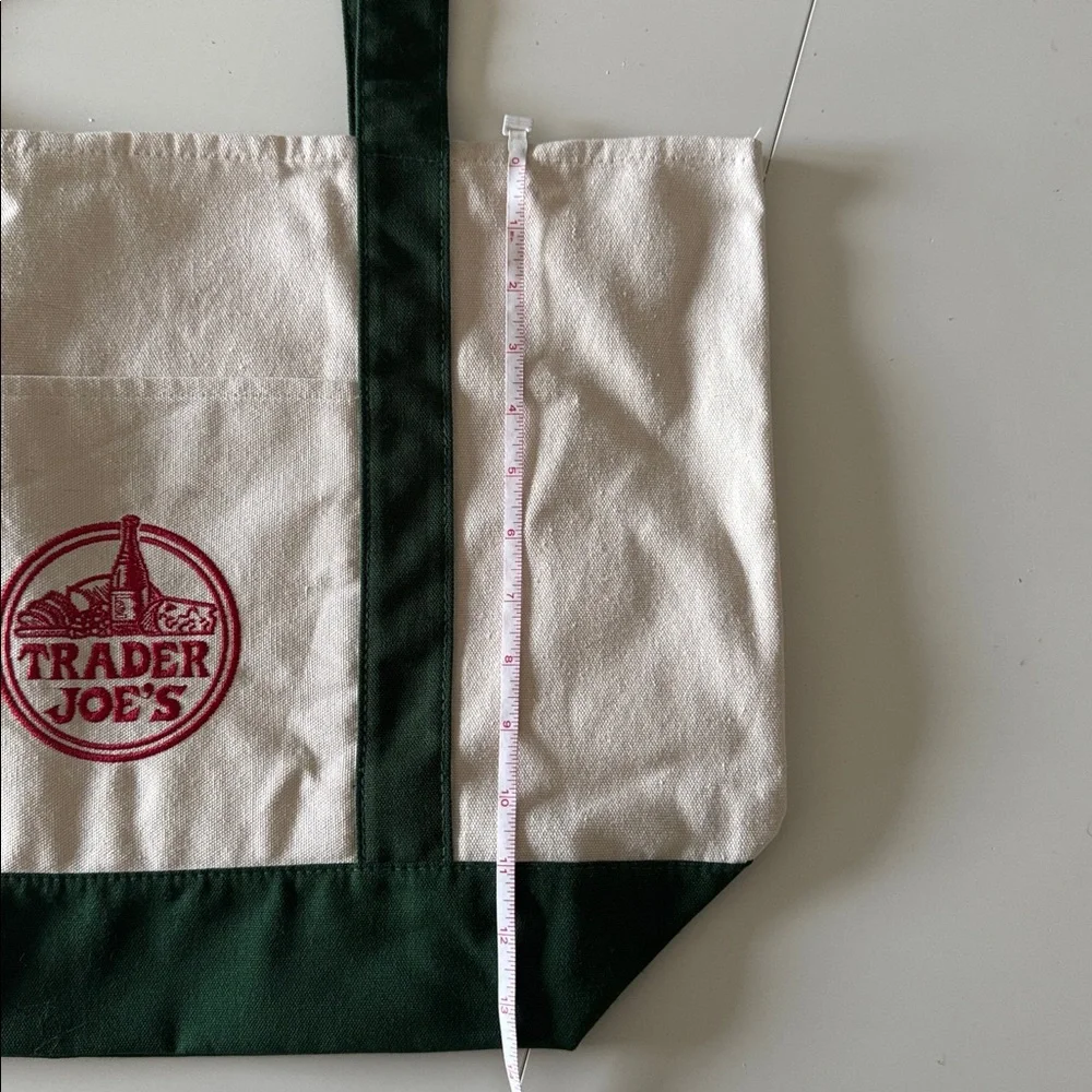 Trader Joe's Cream and Green Tote Bag - Picture 3 of 6